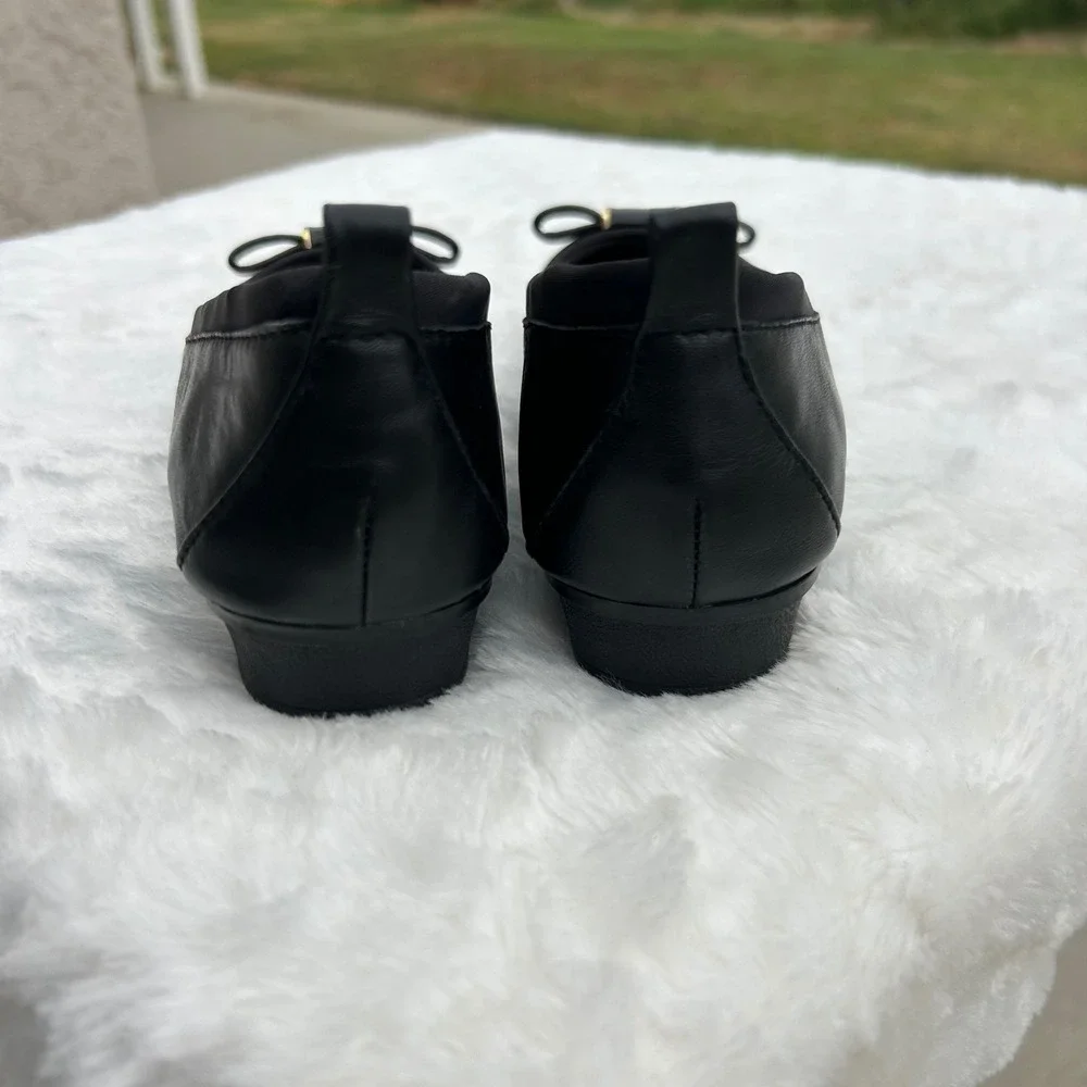 Bandolino Black Leather Slip-On Wedge Flat Bow Comfort Dress Shoes Size 7